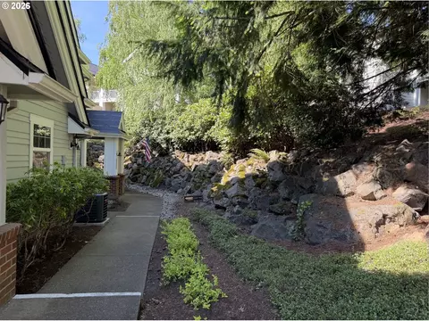 Exterior - 4890 Summerlinn Way, West Linn, OR 97068 photo 10 of 10