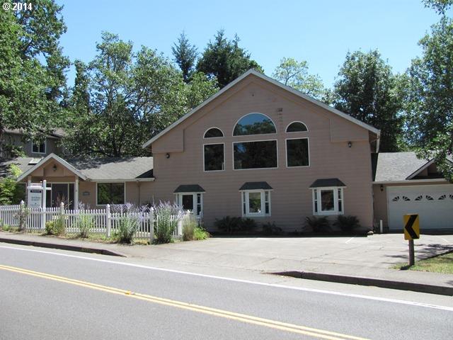 2646 Hawkins Ln, Eugene, OR 97405 photo 1