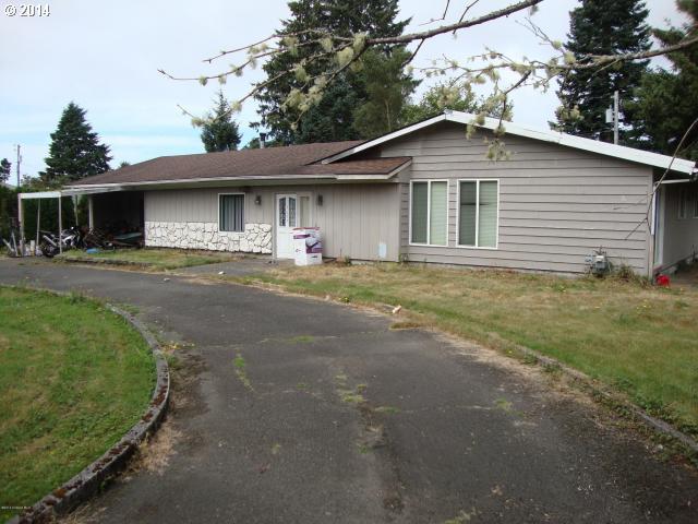 2064 Maple St, Seaside, OR 97138 photo 1