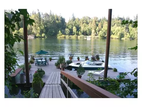 16215 NEilers Rd, Aurora, OR 97002 photo 1