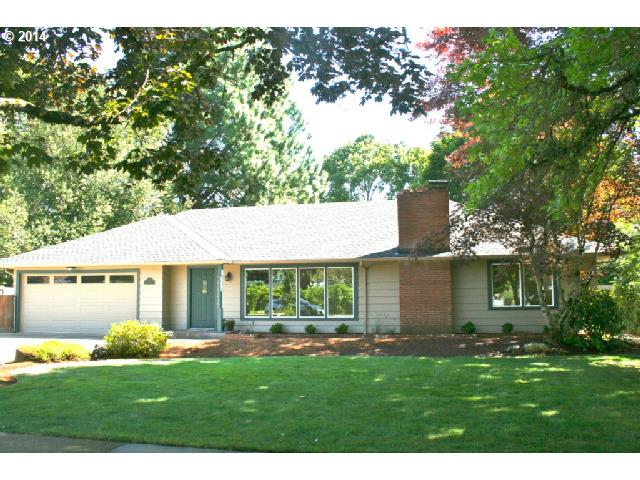 797 Ascot Dr, Eugene, OR 97401 photo 1