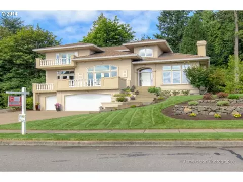 4153 SE Augusta Loop, Gresham, OR 97080 photo 1