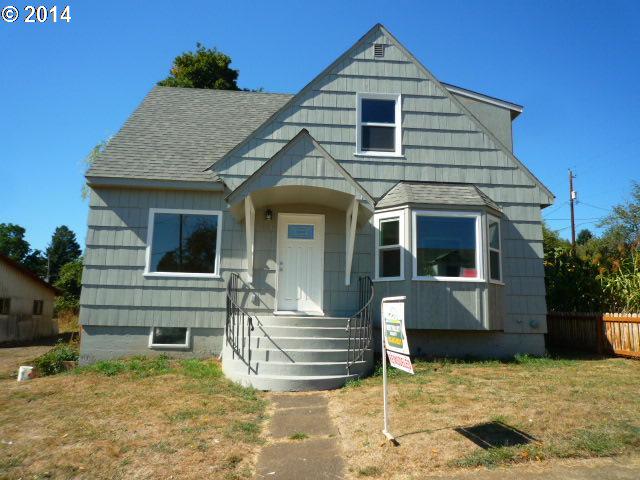 661 NE C St, Willamina, OR 97396 photo 1