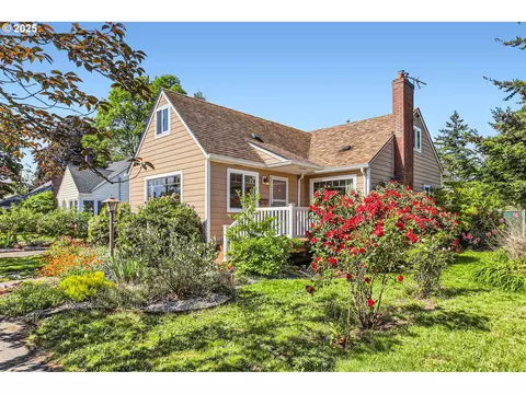 3145 SE 76th Ave, Portland, OR 97206