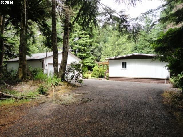 69240 Beaver Loop Rd, North Bend, OR 97459 photo 1