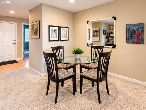 9752 SE Talbert St, Clackamas, OR 97015 photo 4