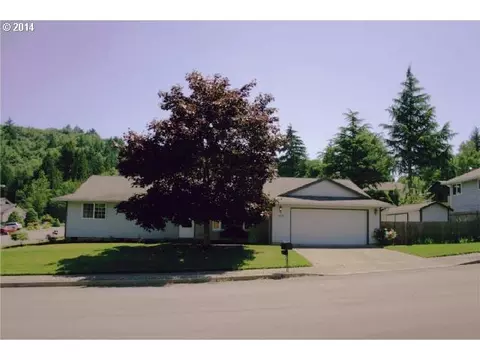 1918 SW Chastain Ave, Gresham, OR 97080 photo 1