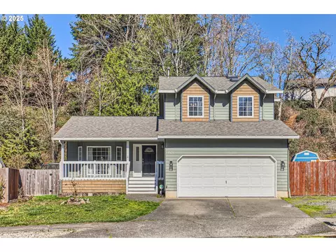 37425 Dubarko Rd, Sandy, OR 97055