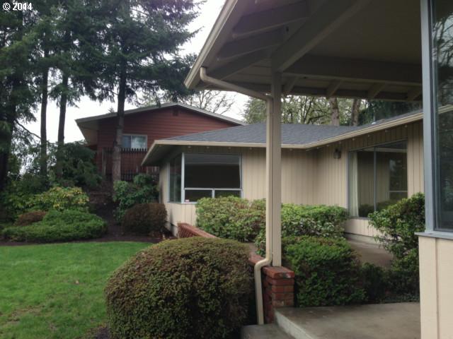 2530 W 23rd Ave, Eugene, OR 97405 photo 1