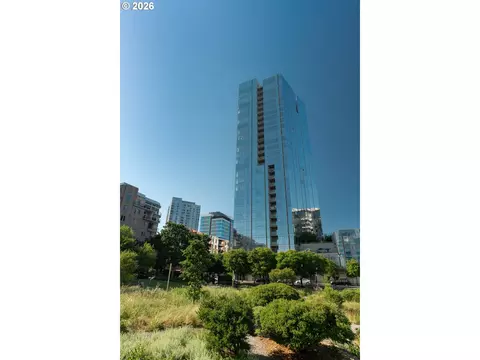 1075 NW Northrup St #2512, Portland, OR 97209