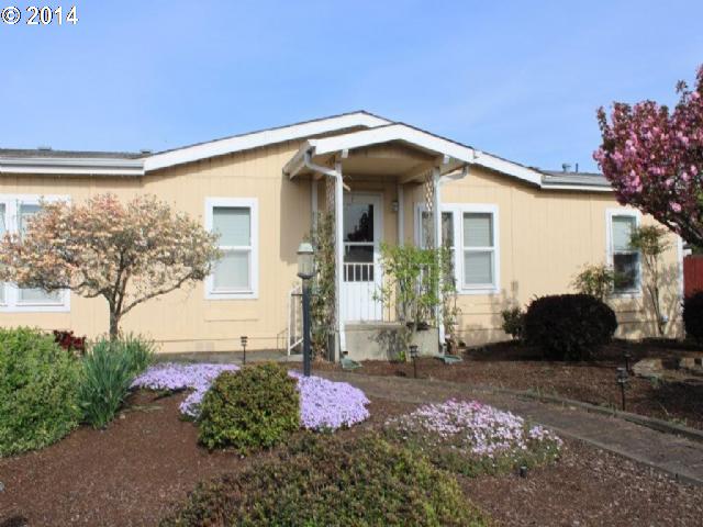 2693 Arnold Ave, Eugene, OR 97402 photo 1