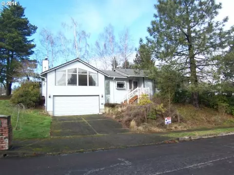 2389 SW Eastwood Ave, Gresham, OR 97080 photo 1