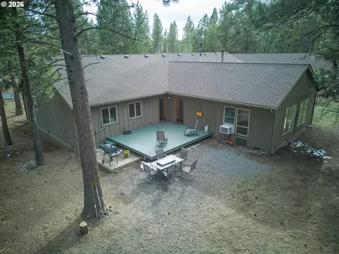 Exterior - 15784 Lava Dr, La Pine, OR 97739 photo 7 of 7