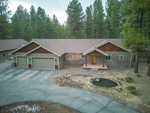 Exterior - 15784 Lava Dr, La Pine, OR 97739 photo 5 of 7