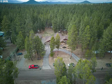 View/Area - 15784 Lava Dr, La Pine, OR 97739 photo 4 of 4