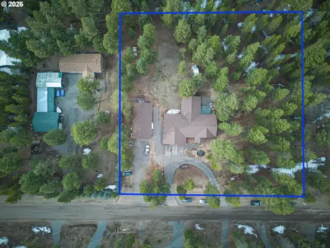 View/Area - 15784 Lava Dr, La Pine, OR 97739 photo 1 of 4