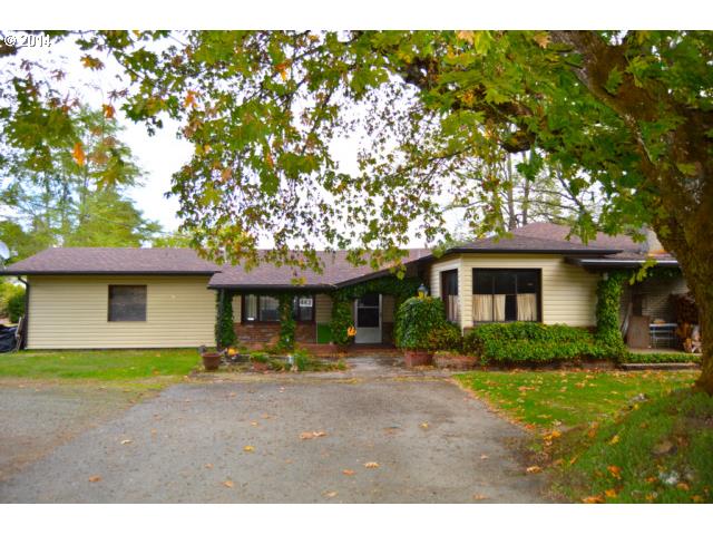 443 Junction Rd, Glendale, OR 97442 photo 1