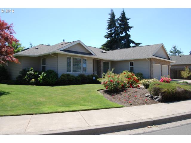 4236 Hyacinth St, Eugene, OR 97404 photo 1
