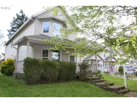 1804 E 38th Loop, Vancouver, WA 98663 photo 1