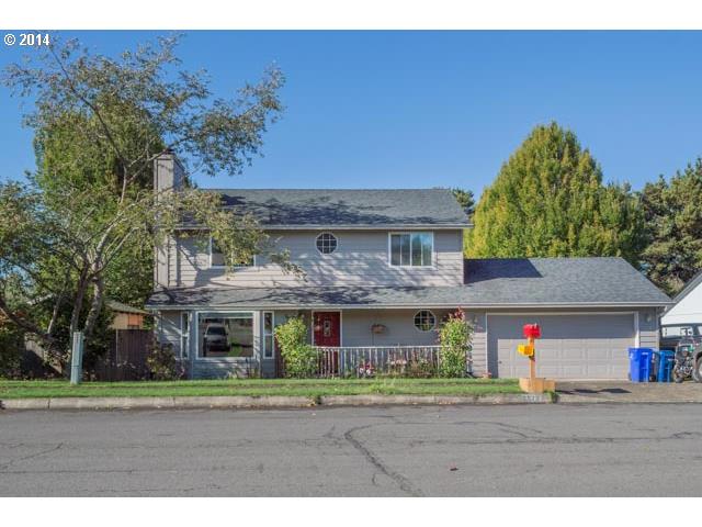 2077 SE Scott Ave, Gresham, OR 97080 photo 1