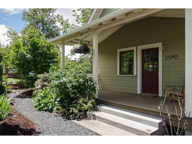 2590 Augusta St, Eugene, OR 97403 photo 1