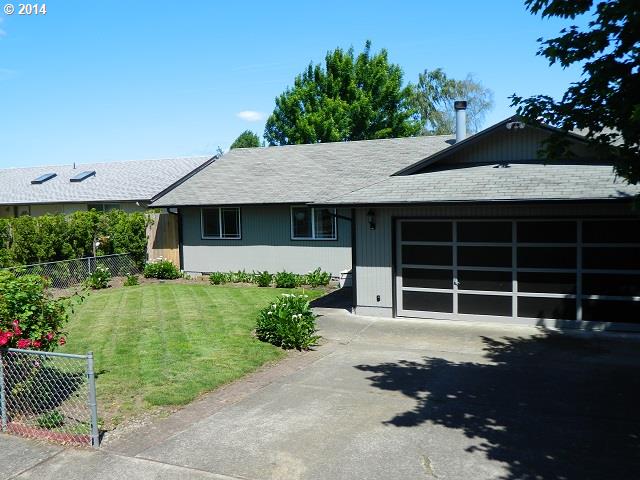 517 Roper Rd, Eugene, OR 97402 photo 1