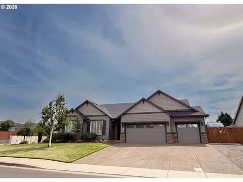 452 SE Arbor St, Sublimity, OR 97385