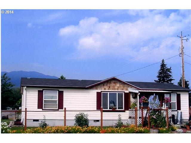 721 Ruby St, Haines, OR 97833 photo 1