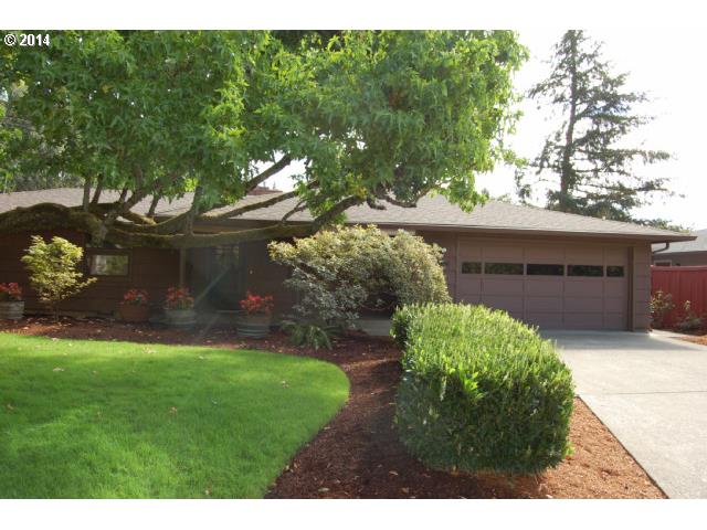 1457 Ranchwood Dr, Eugene, OR 97401 photo 1