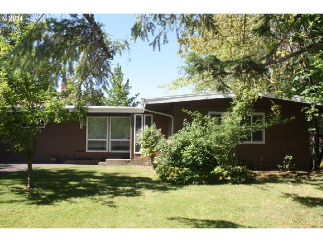 3179 W 14th Ave, Eugene, OR 97402 photo 1