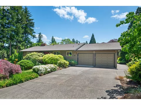 12060 SW Rose Vista Dr, Portland, OR 97223