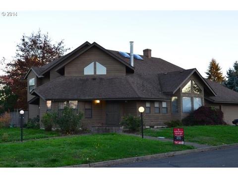 2415 17th Pl, Springfield, OR 97477 photo 1