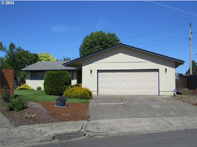 628 T St, Springfield, OR 97477 photo 1