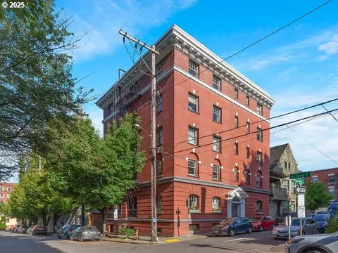 118 NW King Ave #41, Portland, OR 97210