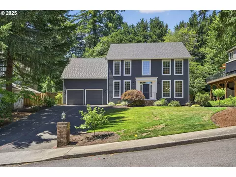 10939 SW 29th Ct, Portland, OR 97219