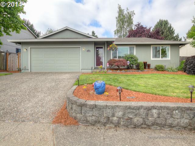 2100 NW 16th St, Gresham, OR 97030 photo 1