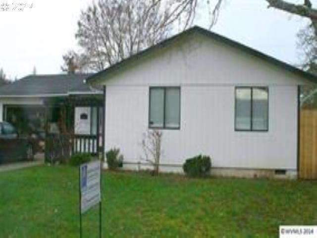 211 Silver Loop, Silverton, OR 97381 photo 1