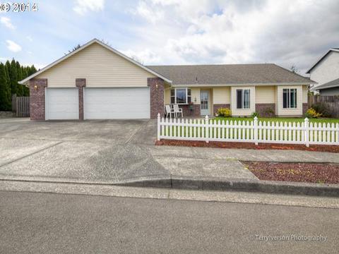1023 SE Hacienda Ln, Gresham, OR 97080 photo 1