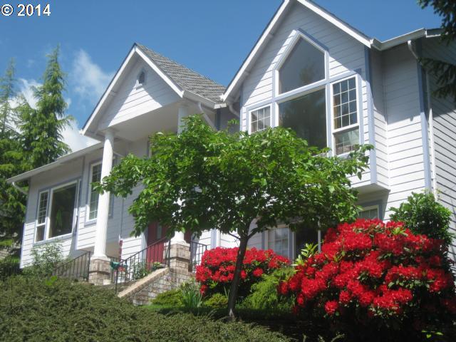 525 W 40th Ave, Eugene, OR 97405 photo 1