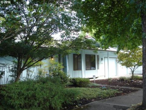 565 Sweet Gum Ln, Eugene, OR 97401 photo 1