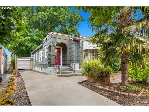 4115 SE Gladstone St, Portland, OR 97202
