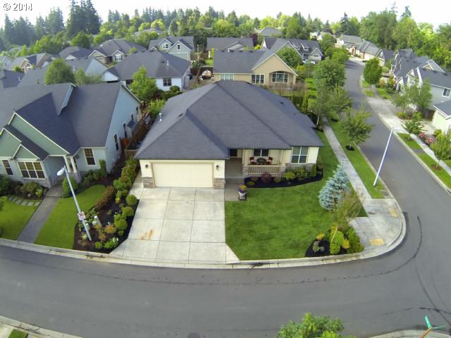152 Waterstone Dr, Eugene, OR 97404 photo 1