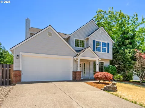 12576 NW Maplecrest Way, Banks, OR 97106