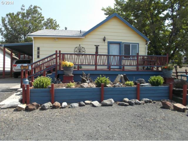814 SW 11th St, Pendleton, OR 97801 photo 1