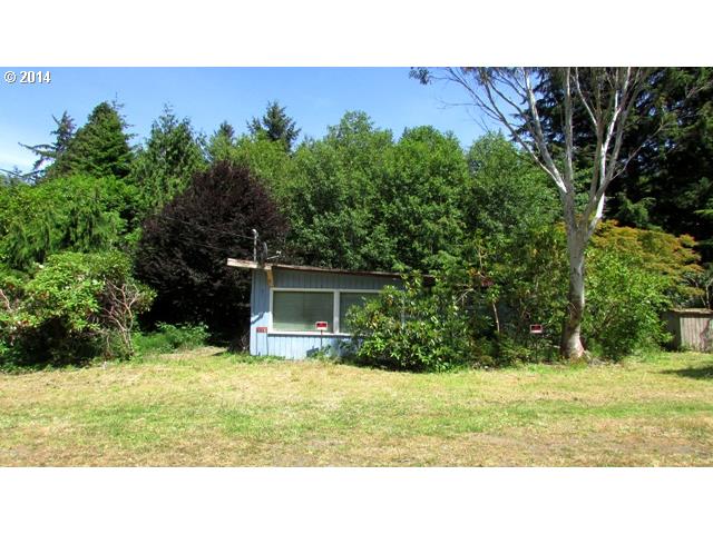 85581 Maple St, Florence, OR 97439 photo 1