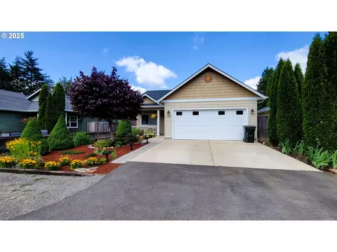 24893 Mccutcheon Ave, Veneta, OR 97487