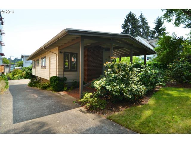 1825 University St, Eugene, OR 97403 photo 1