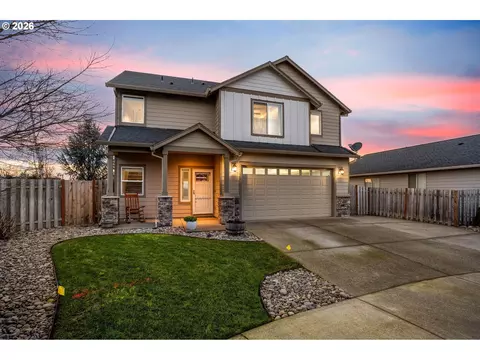 128 Finneys Ave, Molalla, OR 97038