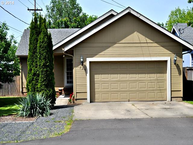 1326 N Park Ave, Eugene, OR 97404 photo 1