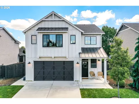 16415 NE 83rd St, Vancouver, WA 98682
